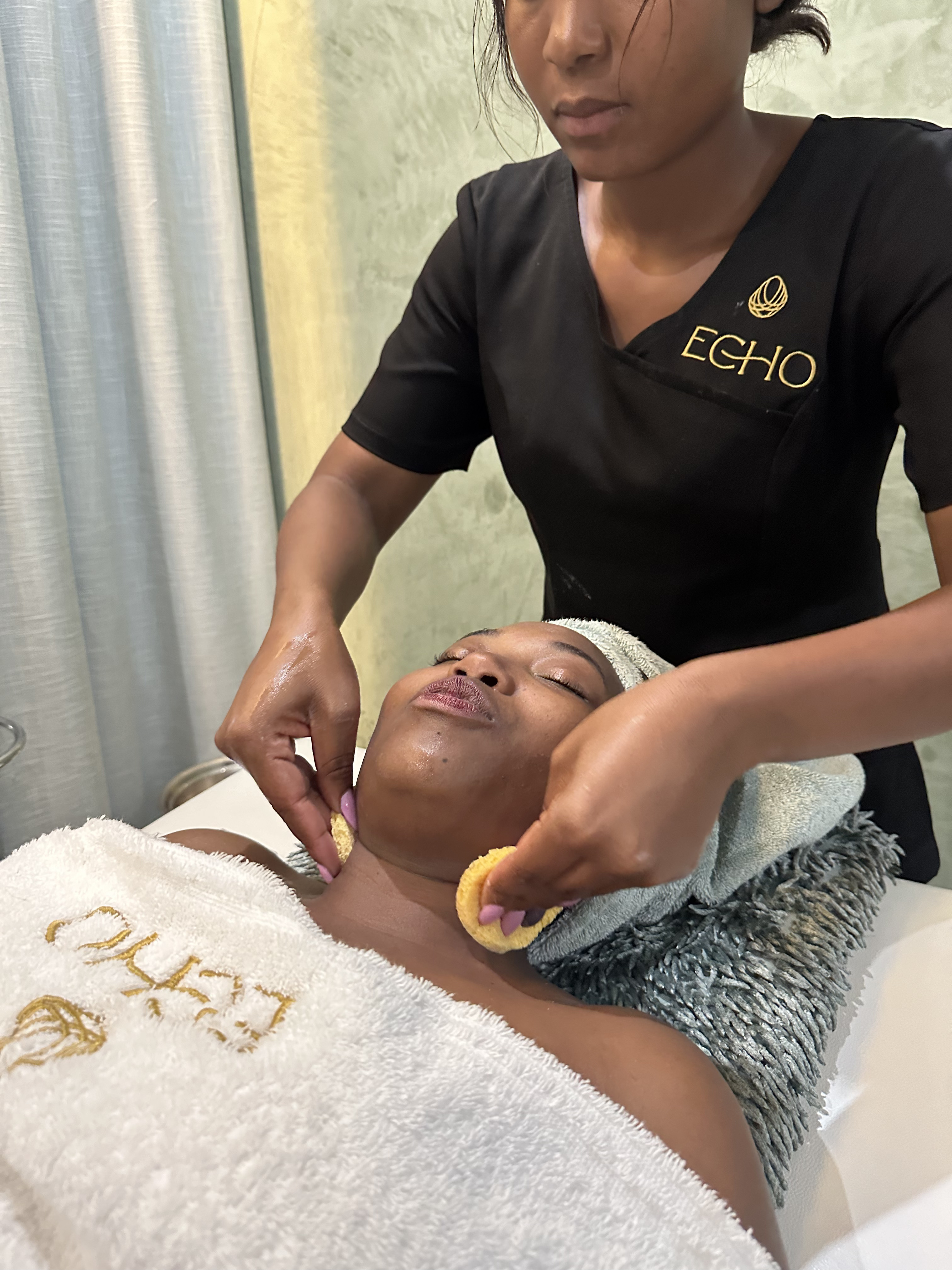Skin Rejuvenation Treatment ( 60min | R385 )